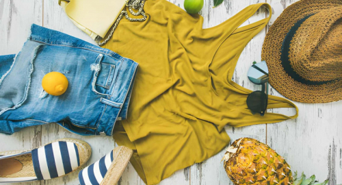 Moda estate 2026: volumi, abiti audaci e bermuda a vita alta